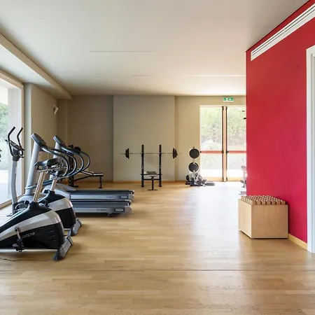 Luxury Flat With Pool Gym Parking - Unit9b Апартаменты Милан